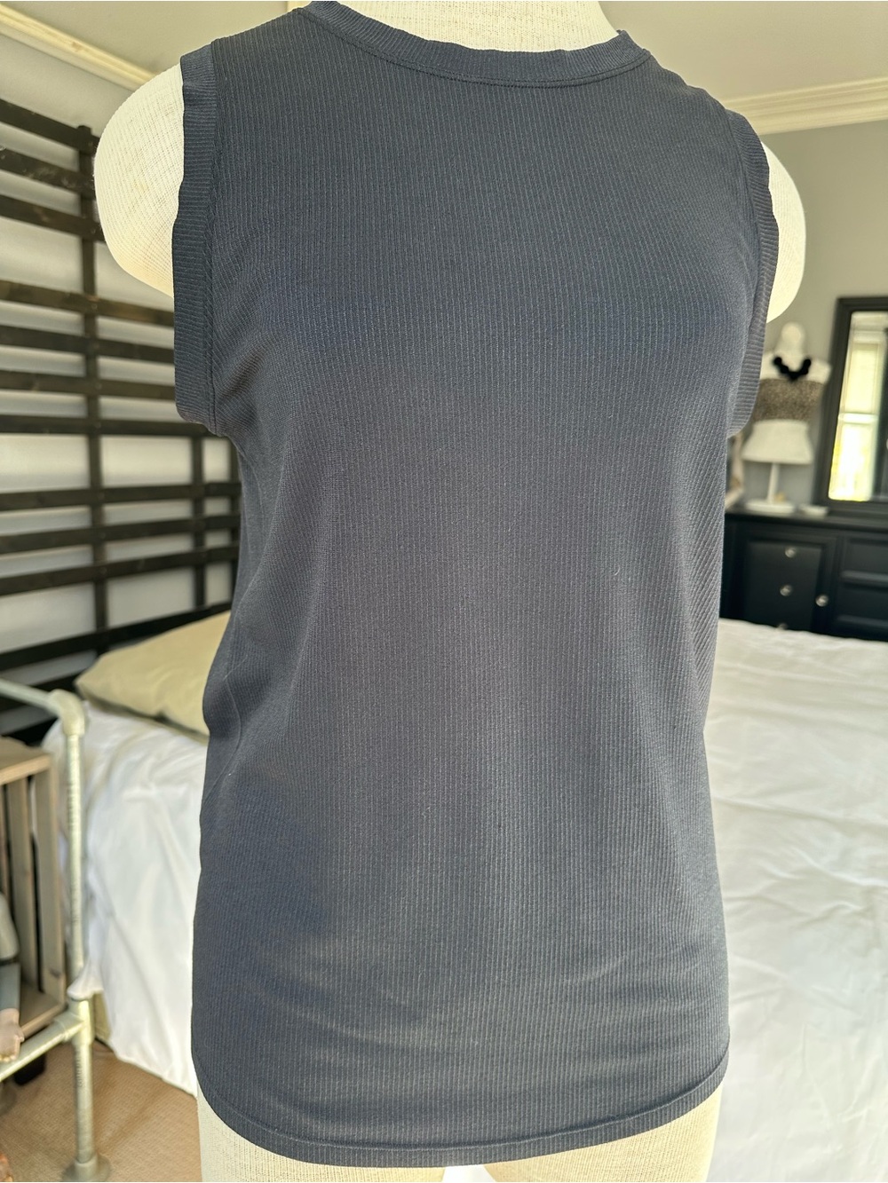 CALIA by Carrie Underwood Black Ribbed Crewneck Tank, size medium - Picture 3 of 10